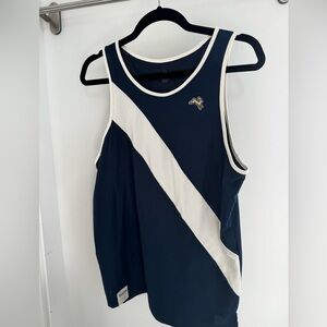 Tracksmith van cortlandt men’s medium navy sash running singlet